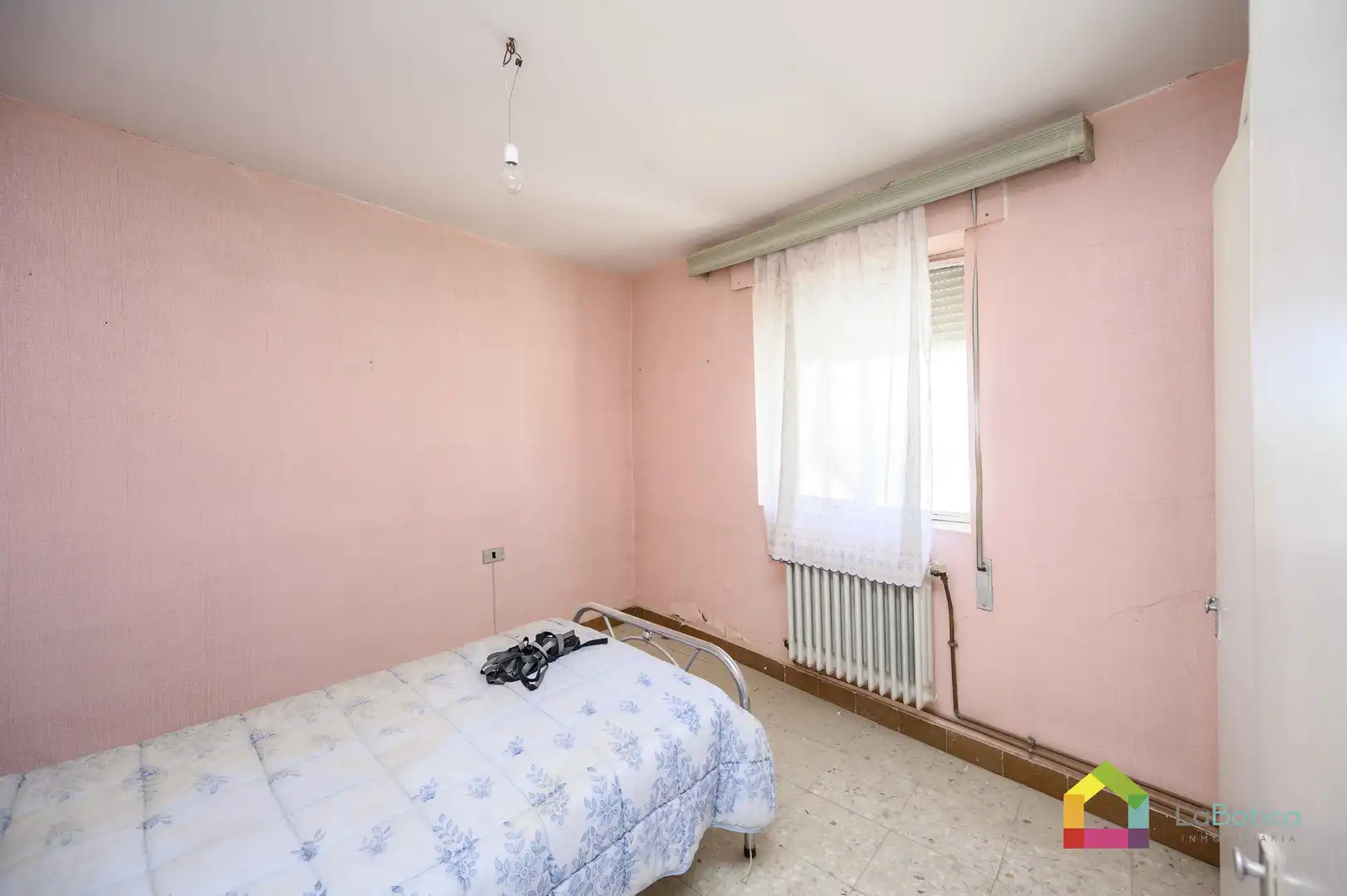 Dormitori de Casa adosada en venda en Villarejo de Salvanés amb Calefacció, Jardí privat i Traster