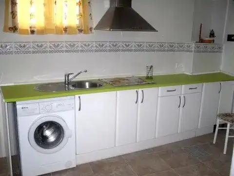 Cuina de Casa o xalet en venda en Pastrana amb Terrassa i Balcó