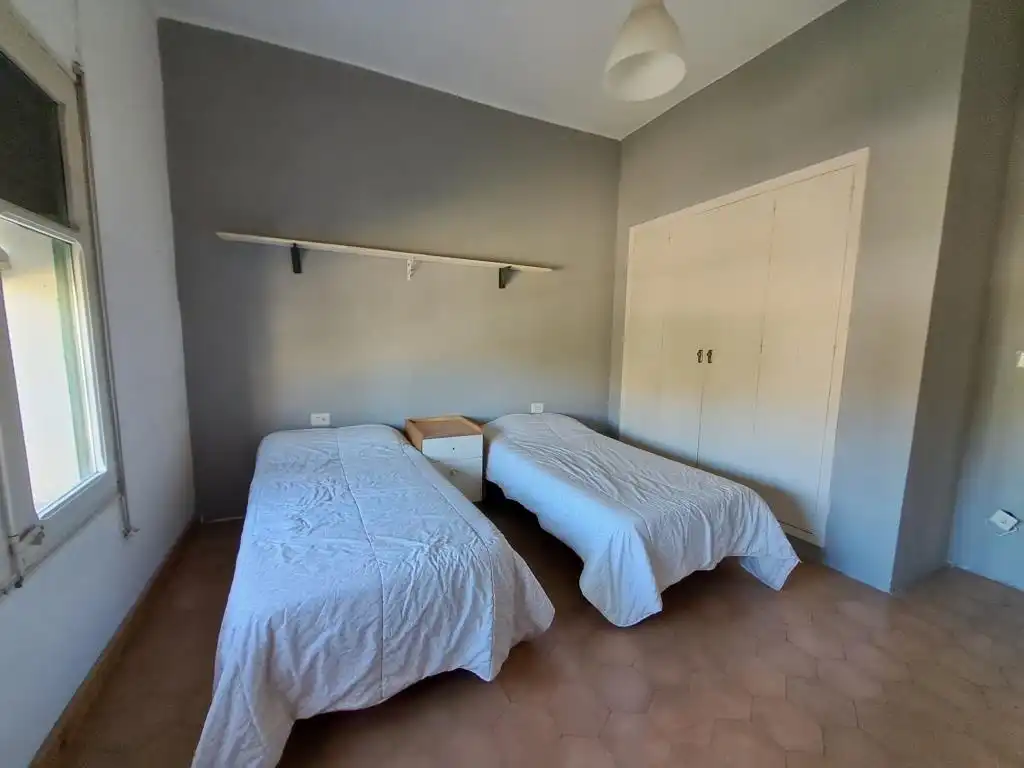 Habitación de Casa o chalet en venta en Alcañiz con Calefacción, Jardín privado y Amueblado