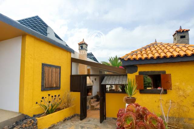 Casa-chalet en Venta en CARRETERA A CUEVA DEL POLVO S/N en Alcalá