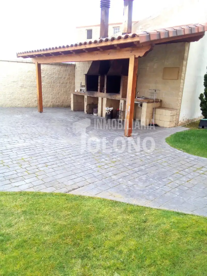 Apartamento en venta en Castañares de Rioja, La Rioja