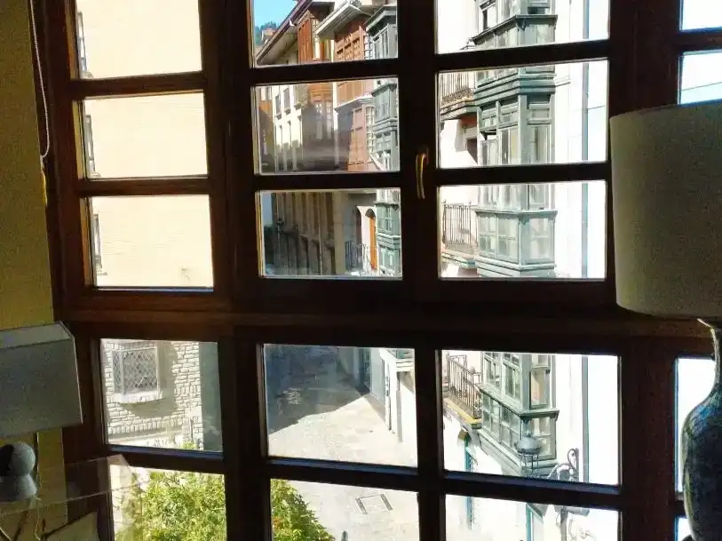 Vista exterior de Pis en venda en Balmaseda amb Balcó