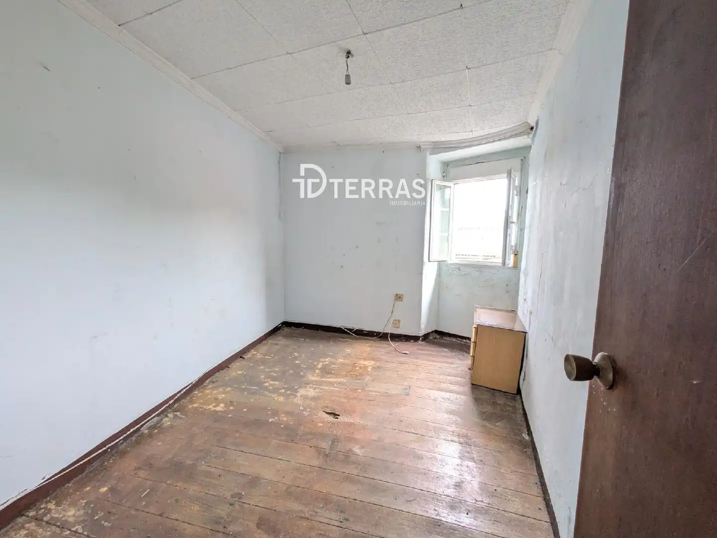 Dormitori de Casa o xalet en venda en Pontevedra Capital  amb Jardí privat i Terrassa