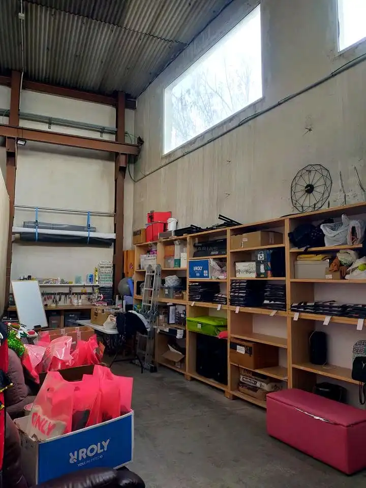 Nave industrial en venta en Zaragoza, El Pinar - San León - Las Viñas