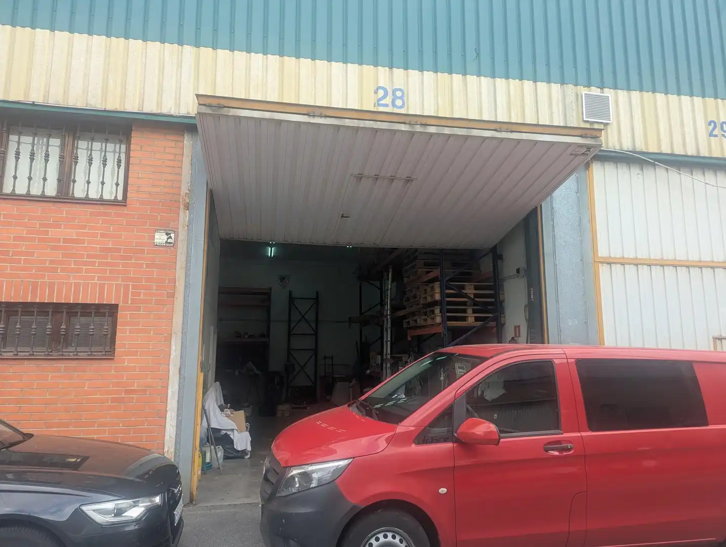 Exterior view of Industrial buildings for sale in Erandio