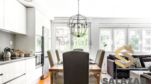 Foto 2 de Piso en venta en Autonomia Kalea, Ametzola, Bilbao