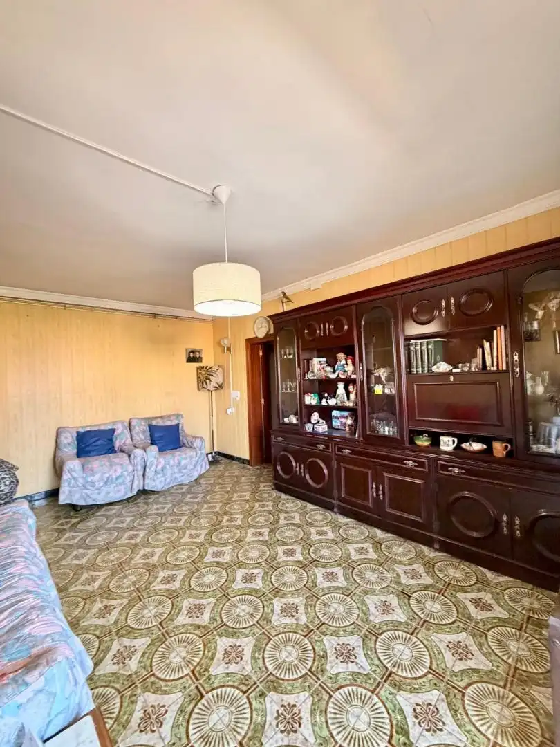 Living room of Flat for sale in Sabadell  with Balcony