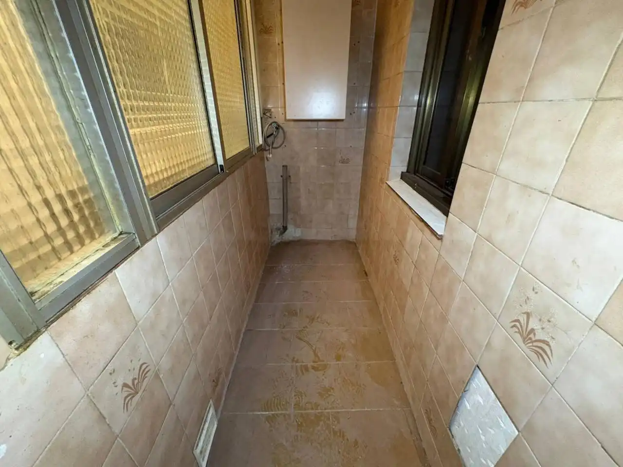 Bany de Pis en venda en Viladecans amb Aire condicionat, Parquet i Balcó