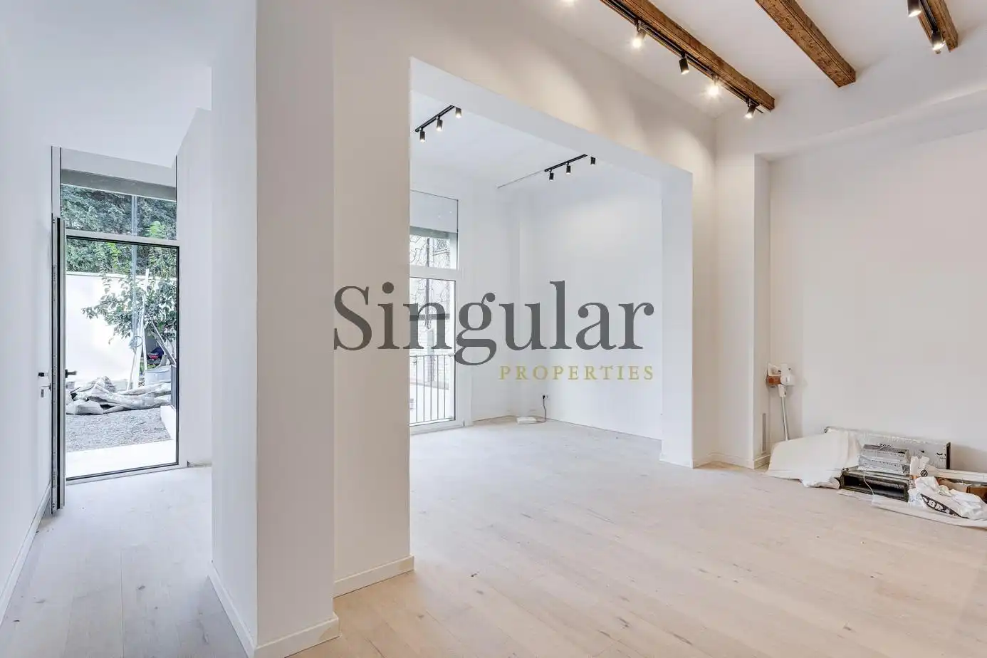 Vista exterior de Dúplex en venta en Barcelona con Aire acondicionado, Calefacción y Jardín privado