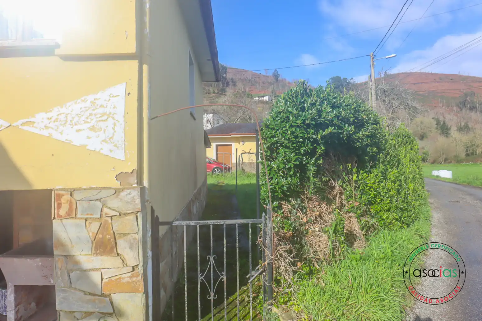 Vista exterior de Casa o chalet en venta en Valdés - Luarca con Calefacción, Jardín privado y Parquet
