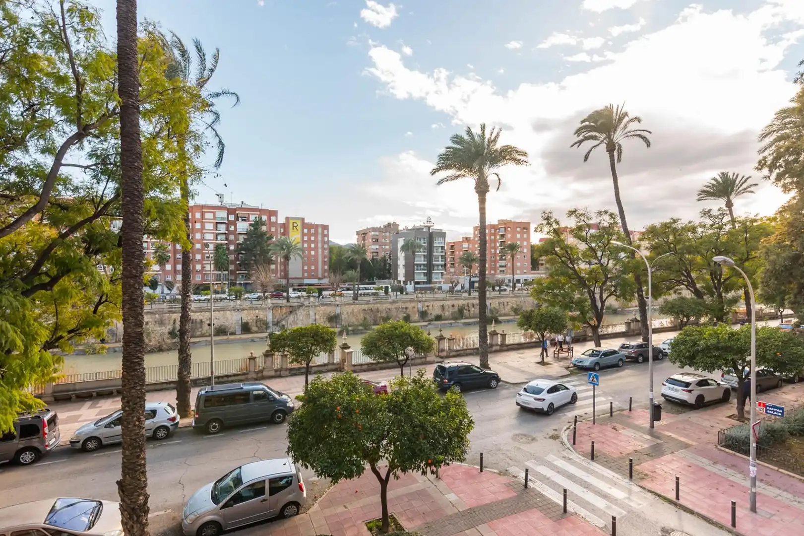 Vista exterior de Pis en venda en Murcia amb Calefacció, Terrassa i Moblat