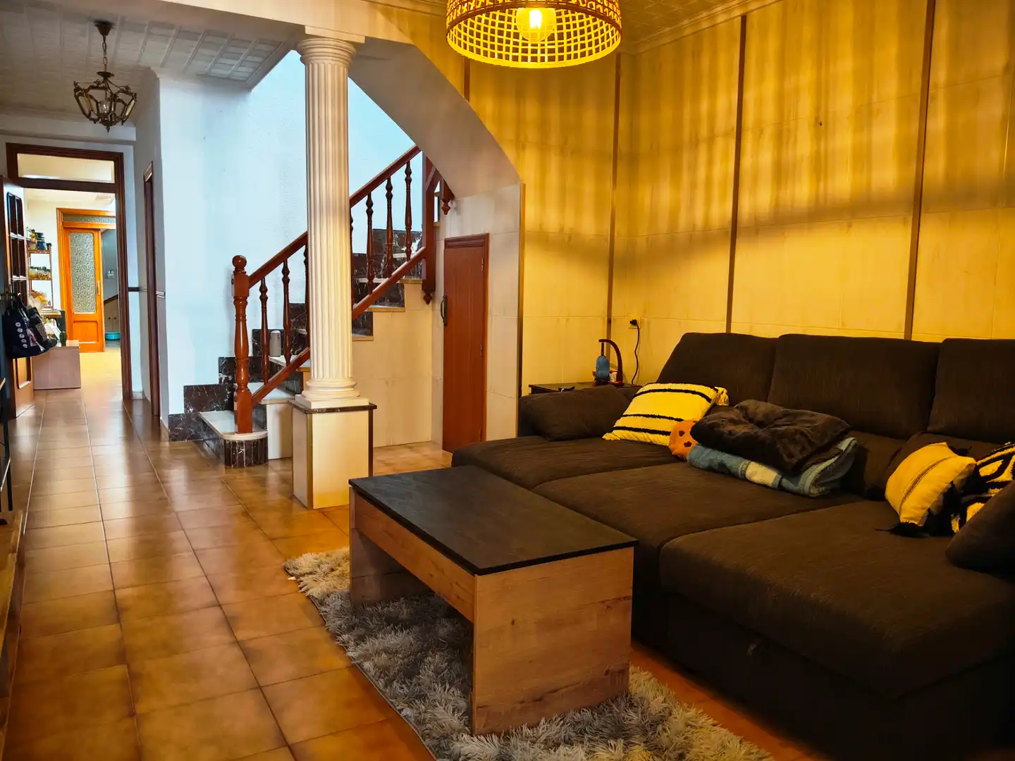 Casa amb terrassa en venda a Cariñena - Carinyena, imagen 5