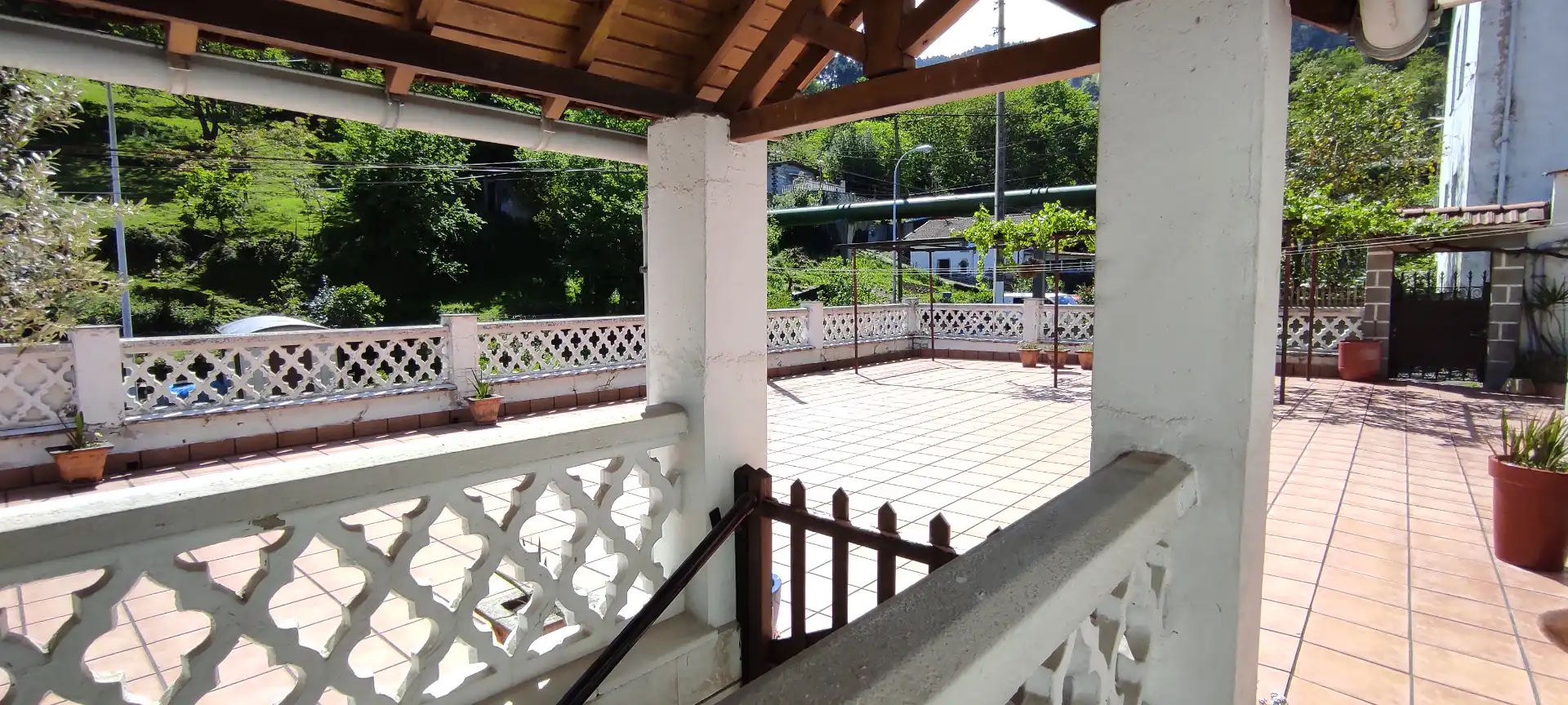 Terrassa de Casa o xalet en venda en Valle de Trápaga-Trapagaran amb Calefacció, Parquet i Terrassa