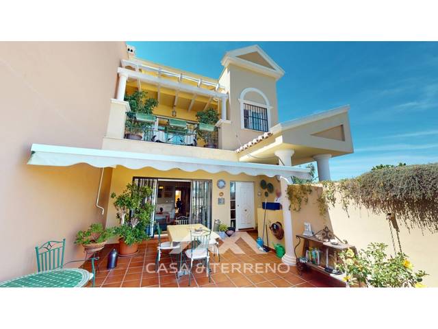 Casa adosada en Venta en N/A en Viña Málaga