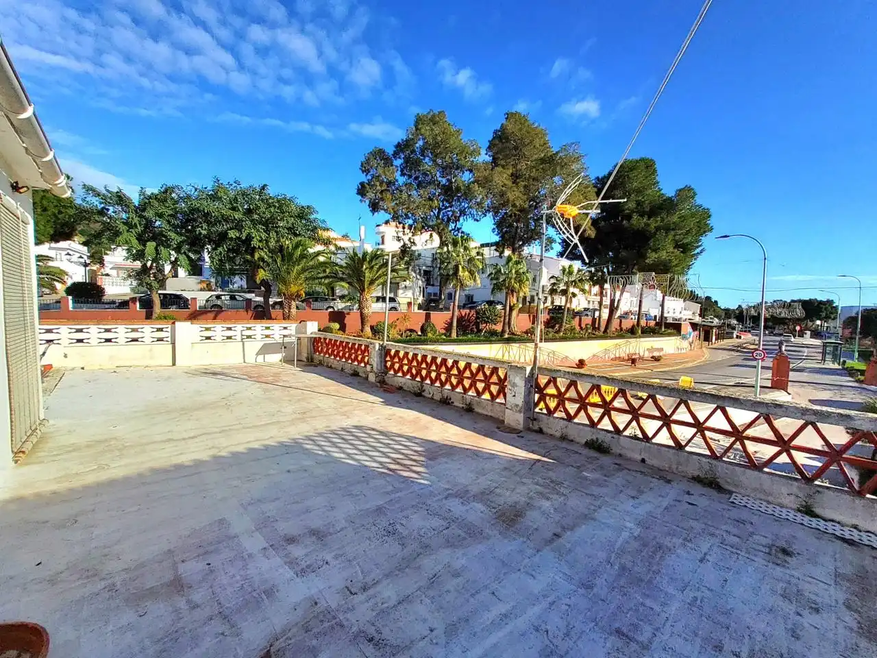 Vista exterior de Casa o chalet en venta en Sotogrande con Balcón y Internet
