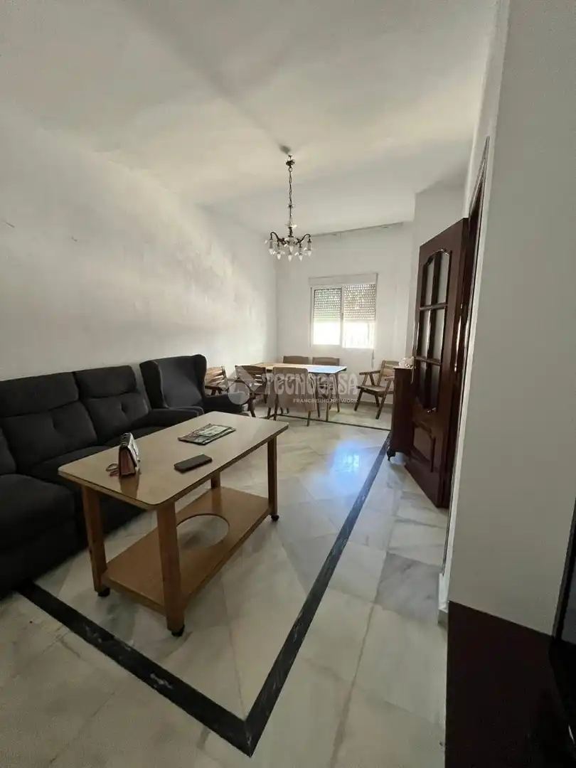 Sala d'estar de Casa o xalet en venda en Barbate amb Terrassa
