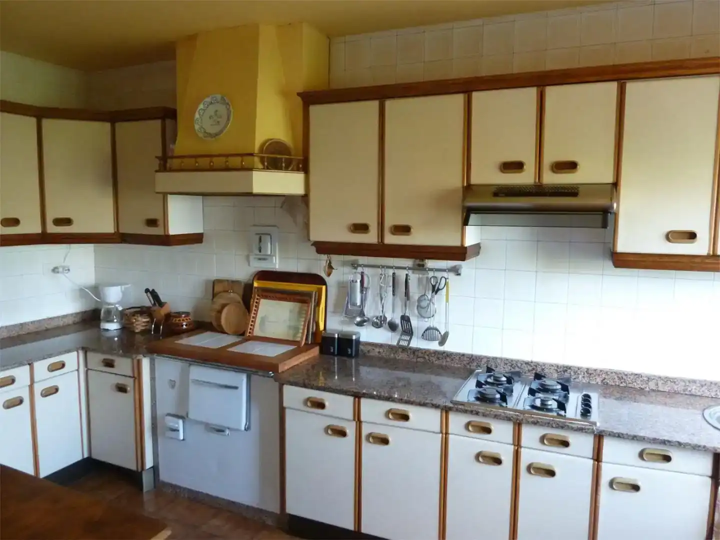 Kitchen of Houses for rent in Marín  with Private garden, Parquet flooring and Furnished