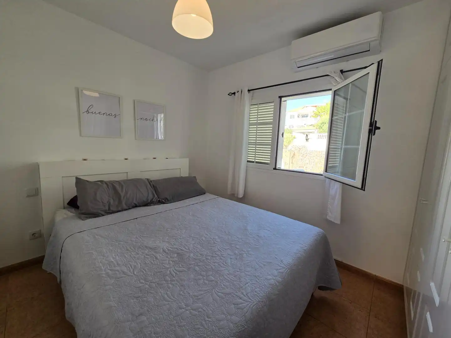 Habitación de Apartamento de alquiler en Mogán con Amueblado, Balcón y Piscina comunitaria