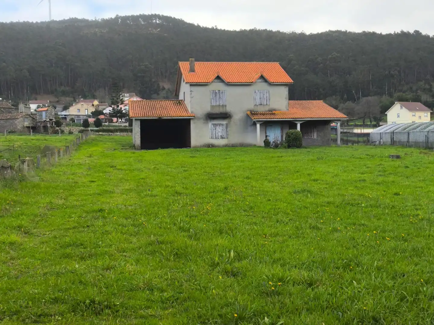 Exterior view of Houses for sale in Laxe