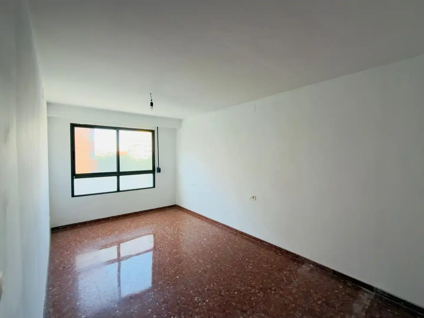 Habitación de Piso en venta en Aldaia con Aire acondicionado