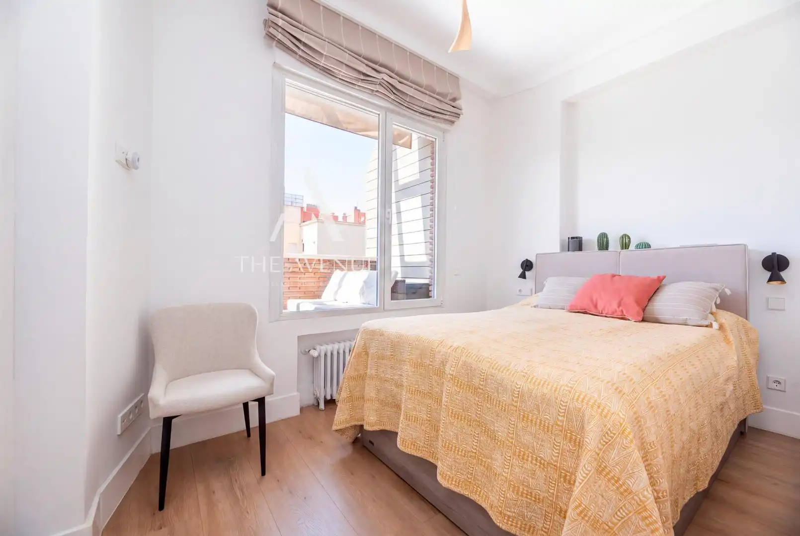 Bedroom of Attic for sale in Madrid  with Terrace and Storage room
