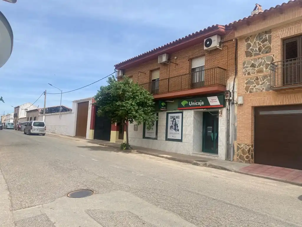 Local comercial en venda a Avenida del Azuer, imagen 4
