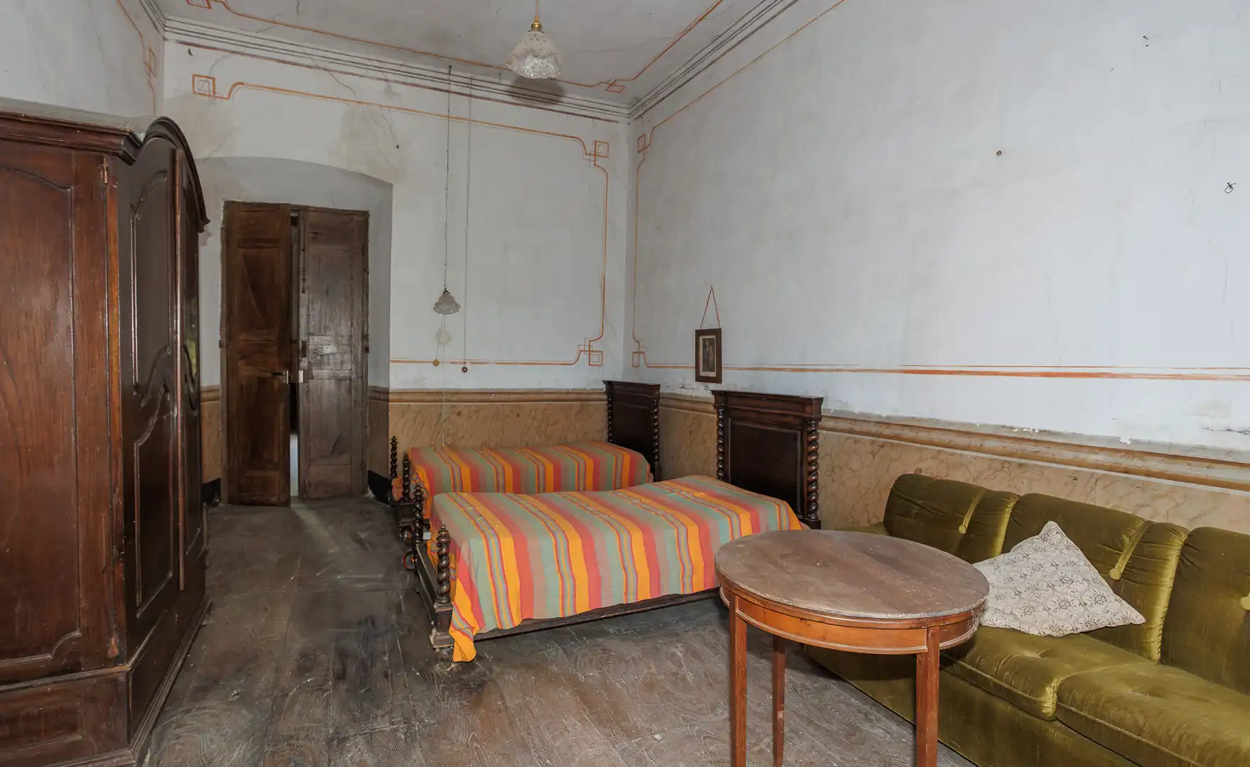 Bedroom of Country homes for sale in Bóveda  with Furnished