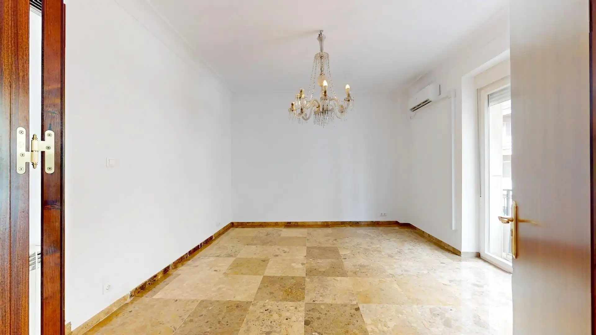 Comedor de Piso en venta en Córdoba con Aire acondicionado, Calefacción y Terraza