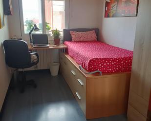 Apartament per a compartir a Vinyets - Molí Vell