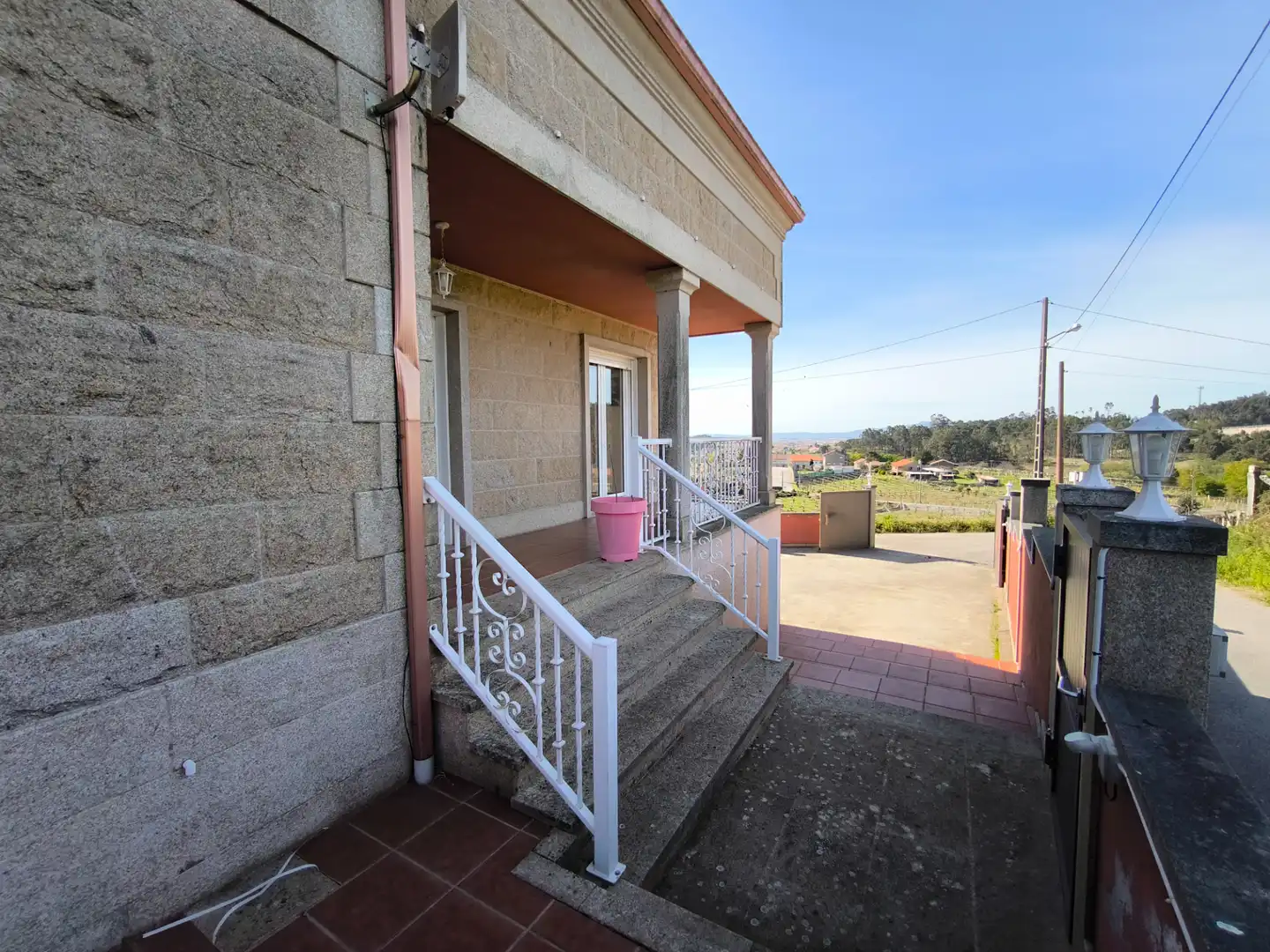 Vista exterior de Casa o chalet en venta en Meis con Calefacción, Jardín privado y Parquet