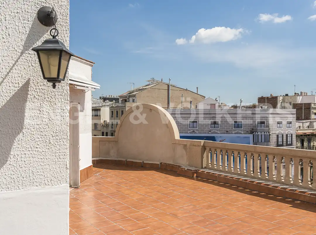 Attic for rent in L'Antiga Esquerra de l'Eixample
