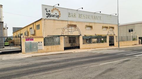 Gran Restaurante con salones para eventos en alquiler o compra.