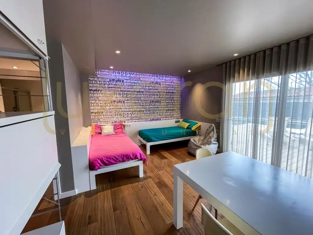 Dormitori de Casa o xalet en venda en Lleida