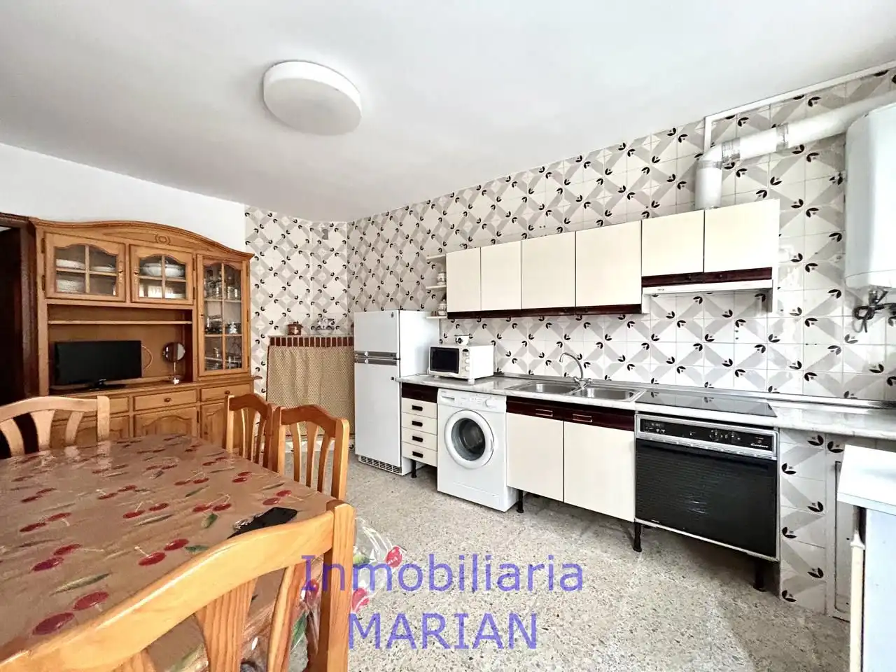 Kitchen of Houses for sale in Adrada de Haza  with Furnished