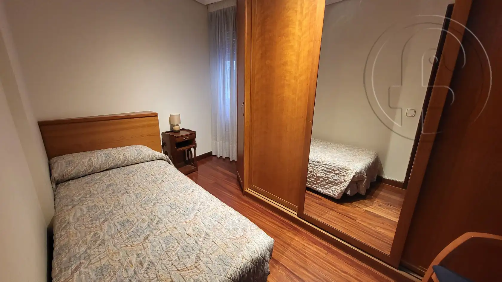 Bedroom of Flat for rent in Santander  with Heating, Furnished and Oven
