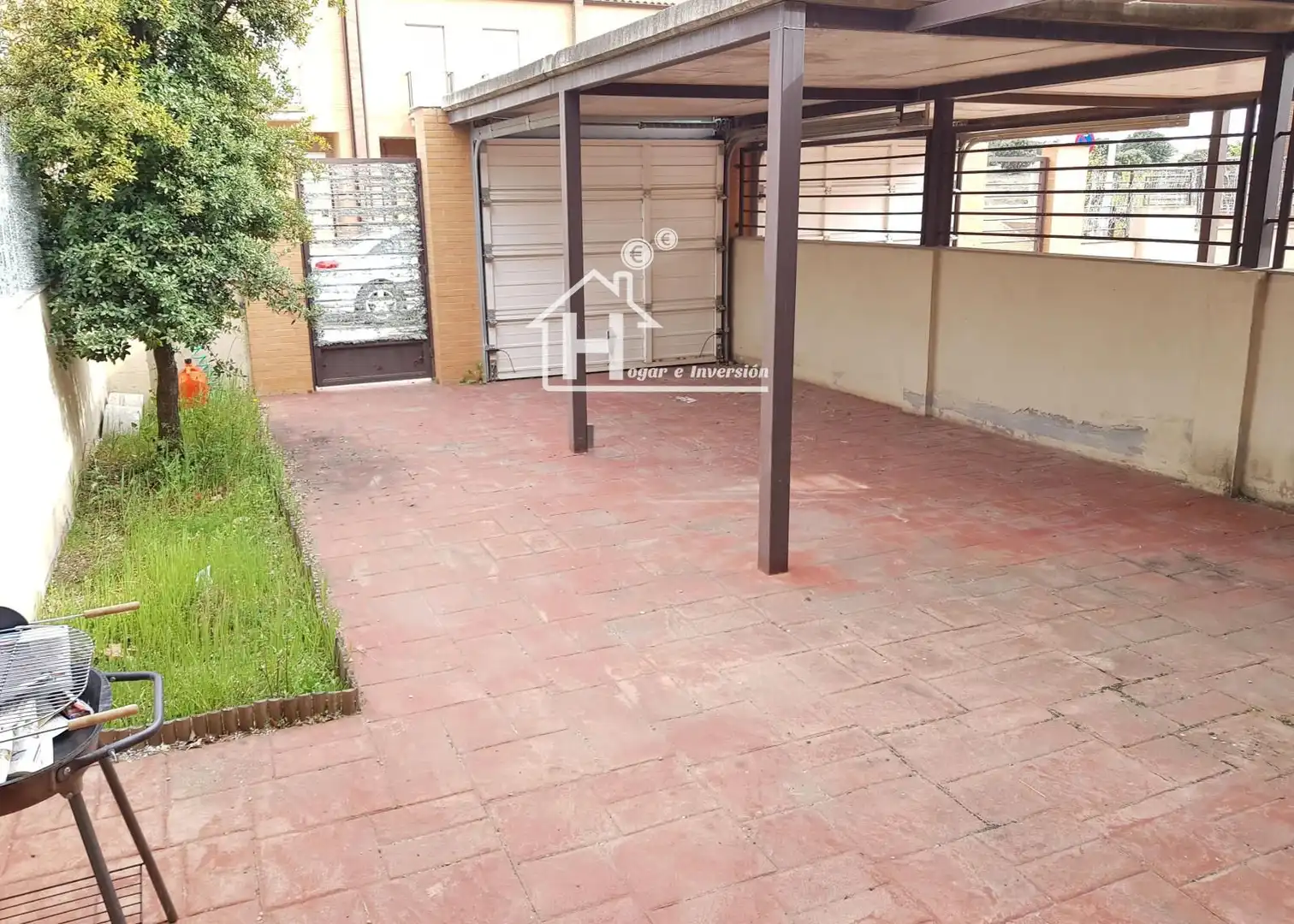 Jardín de Casa adosada en venta en Yebes con Calefacción, Jardín privado y Amueblado