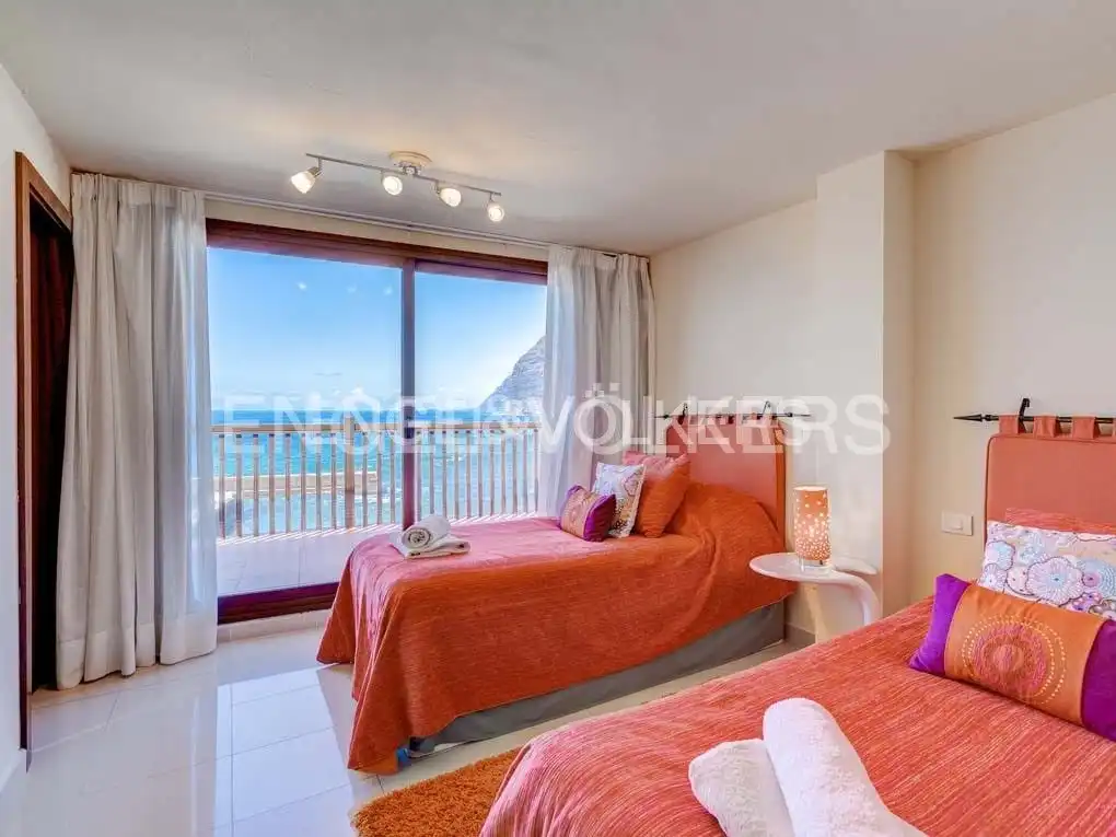 Houses for sale in Acantilados de Los Gigantes