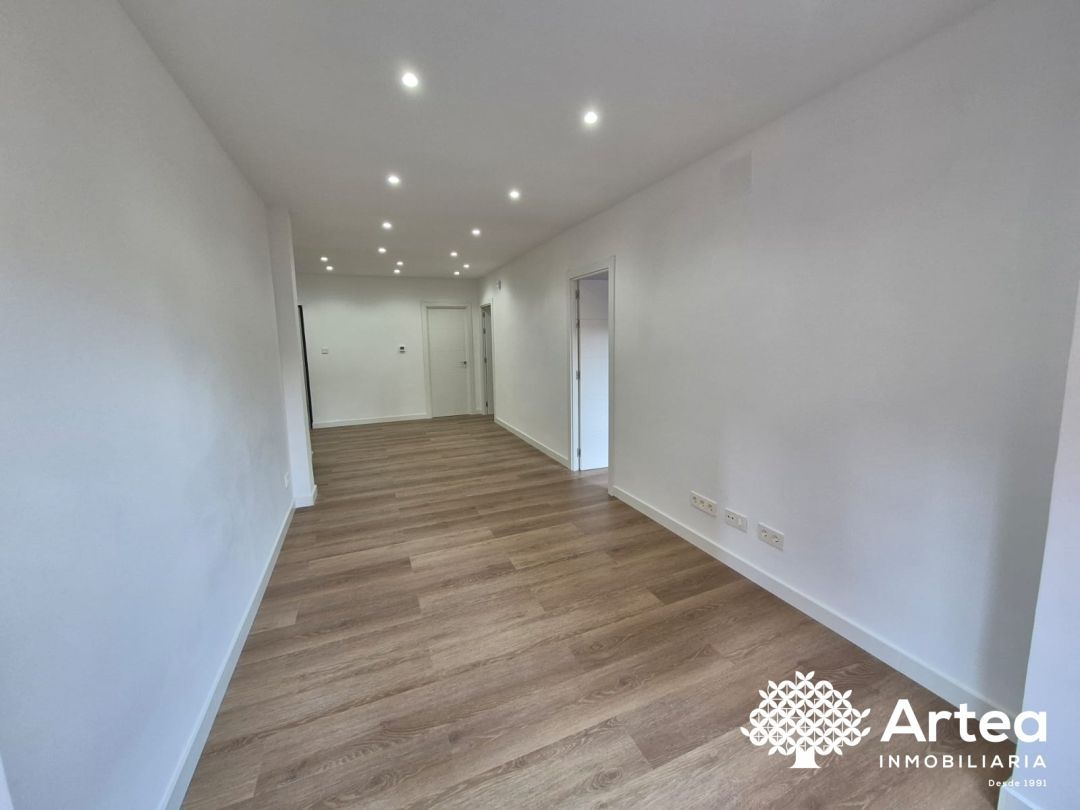Flat for sale in Bilbao   with Heating and Alarm