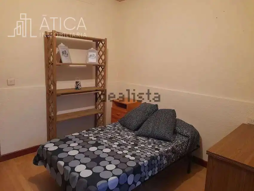 Bedroom of Flat for rent in Salamanca Capital  with Furnished
