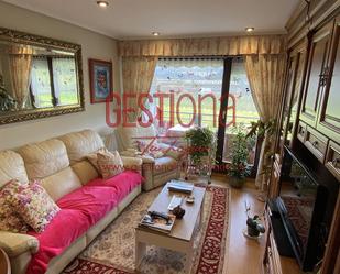 Living room of Apartment for sale in Bárcena de Cicero  with Heating, Parquet flooring and Terrace