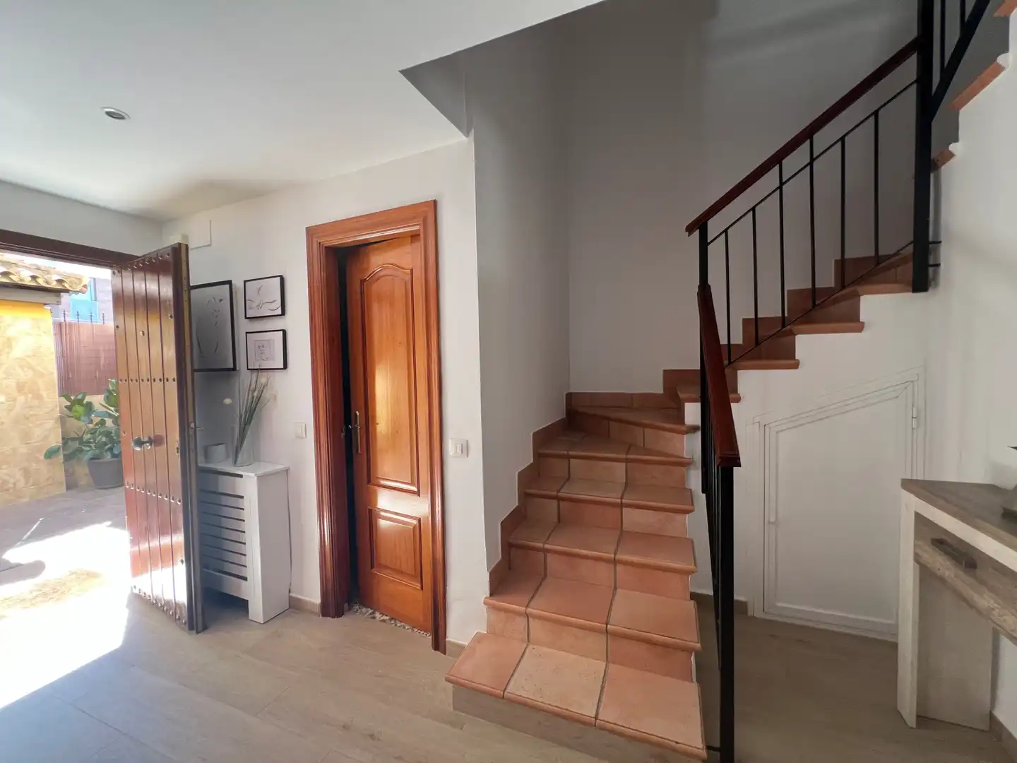 Casa adosada en venda en Espartinas amb Aire condicionat, Calefacció i Jardí privat