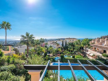 Apartament amb balcó en venda a PLEYADES-NVA ANDALUCIA H 31