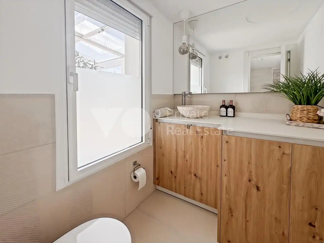 Bathroom of Houses for sale in Boadilla del Monte  with Air Conditioner, Heating and Private garden