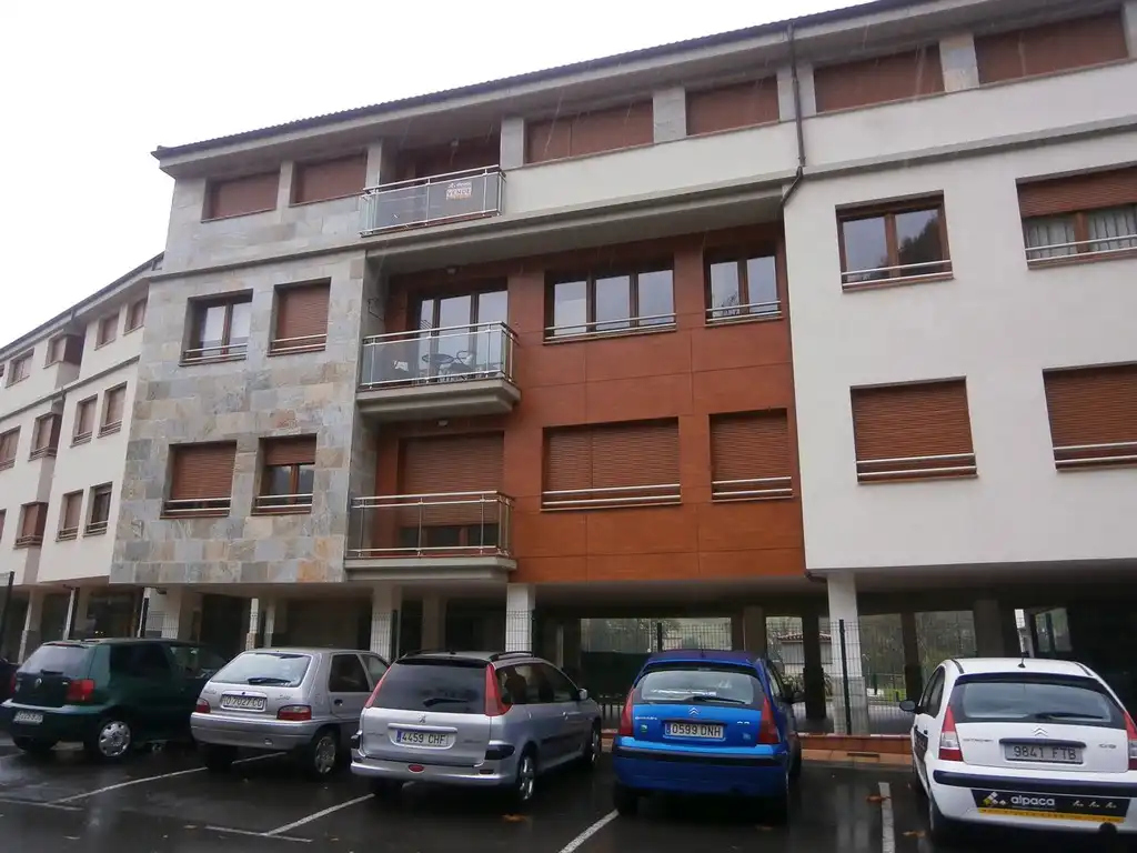 Exterior view of Flat for sale in Cangas de Onís