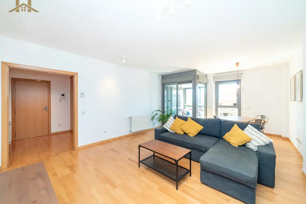 Sala d'estar de Pis en venda en Arroyomolinos (Madrid) amb Aire condicionat, Calefacció i Terrassa