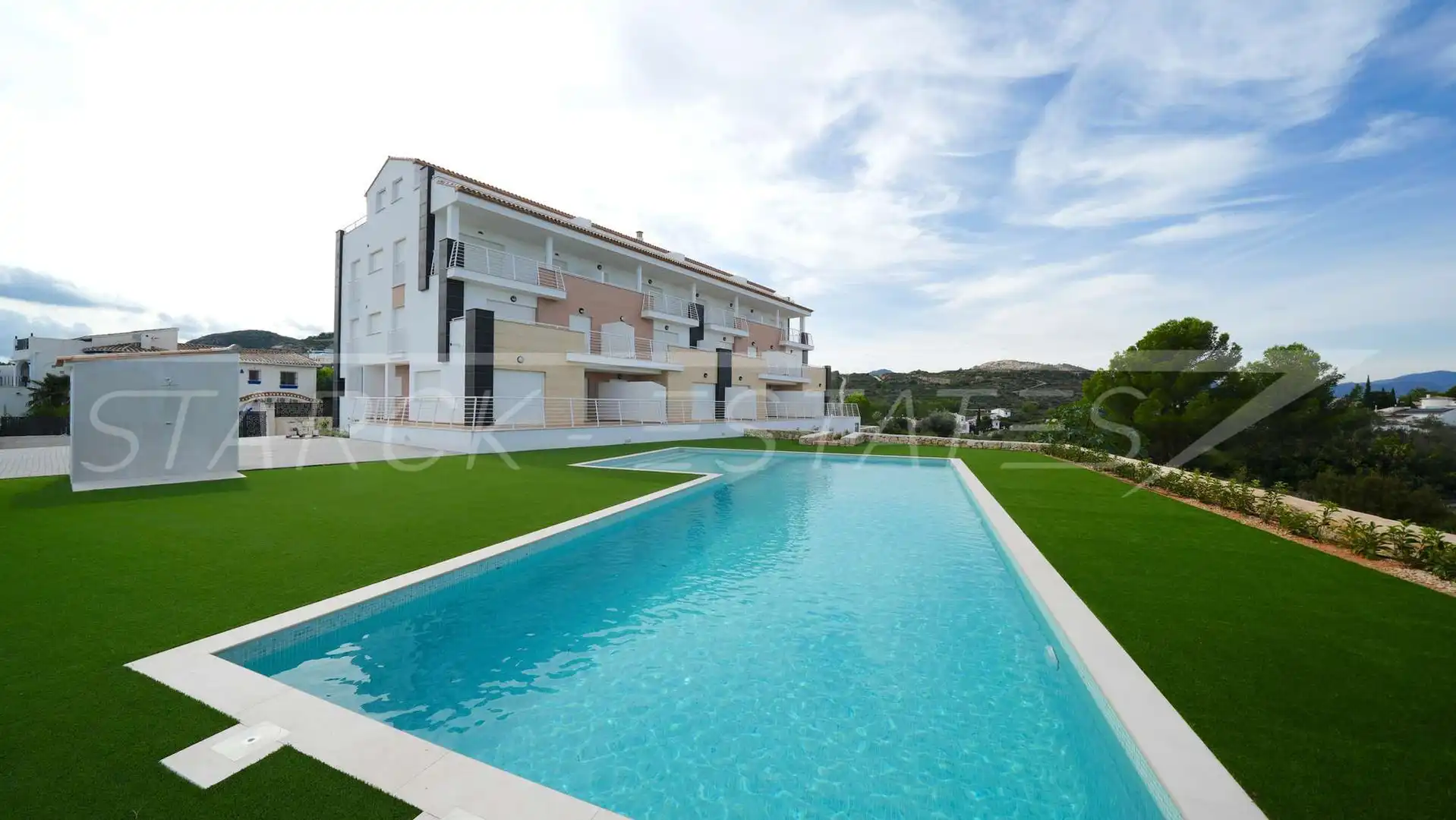 Apartment mit Pool zum Verkauf in Pego