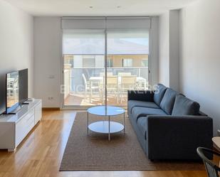 Sala d'estar de Apartament de lloguer en Sitges amb Aire condicionat, Calefacció i Parquet