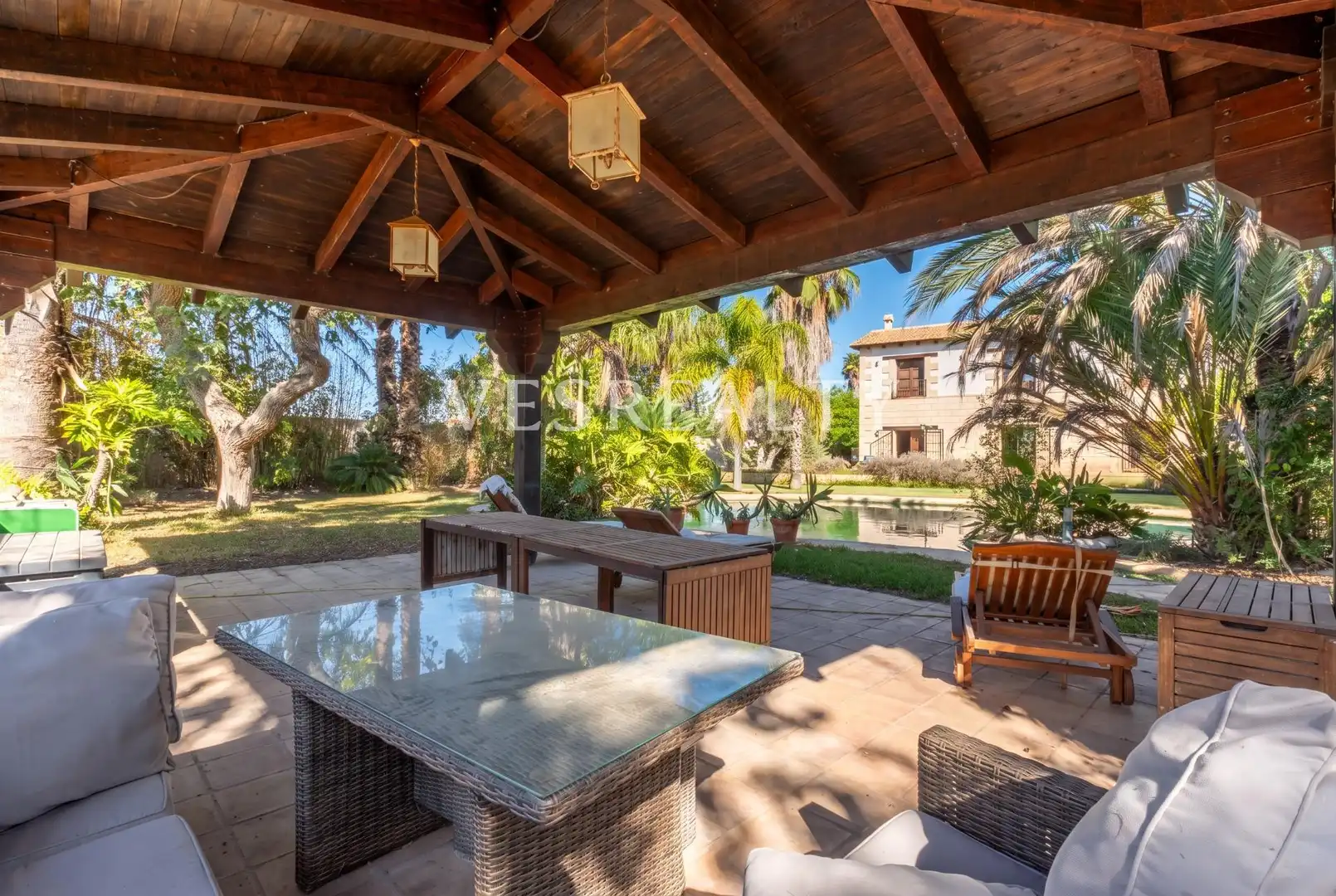 Jardí de Casa o xalet en venda en Elche / Elx amb Aire condicionat, Calefacció i Jardí privat