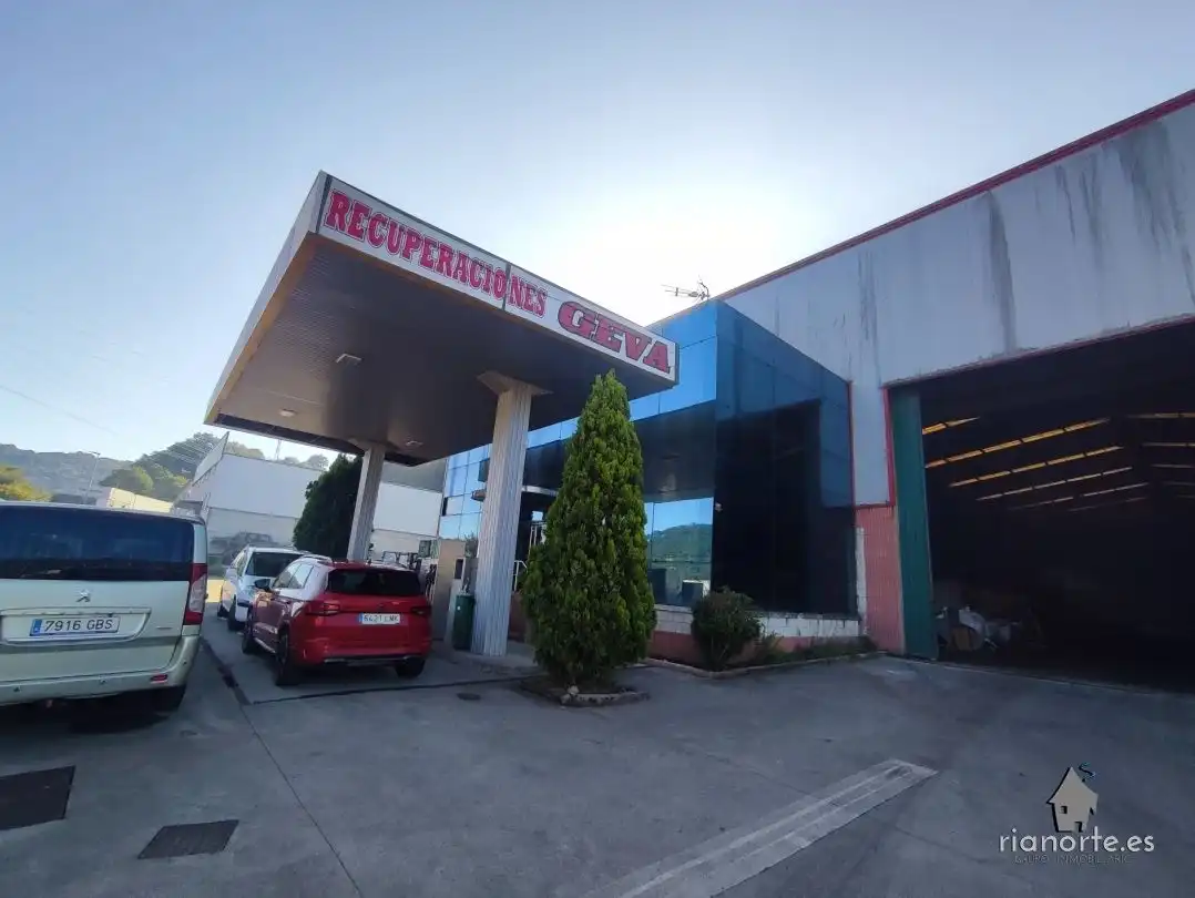 Exterior view of Industrial buildings for sale in Langreo