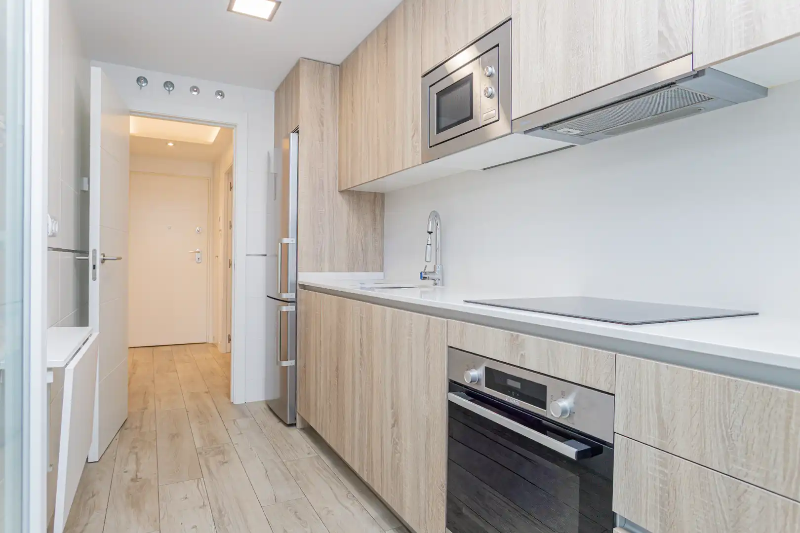 Küche von Wohnung zum Verkauf in Madrid mit Heizung, Terrasse und Abstellraum